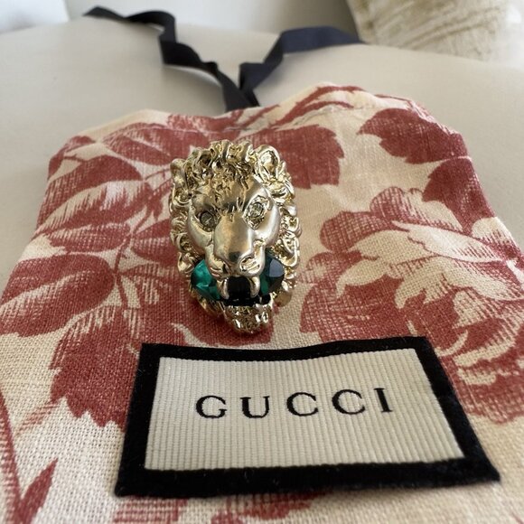 NEW Authentic Gucci Lion Head Motif Gemstone Ring In Gold & Green Sz M 7.5 US - Picture 2 of 9